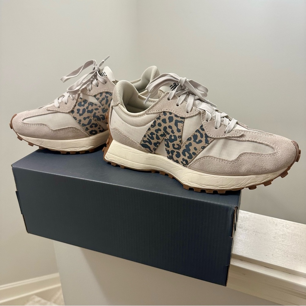 New Balance 327 sneakers - Picture 5 of 9